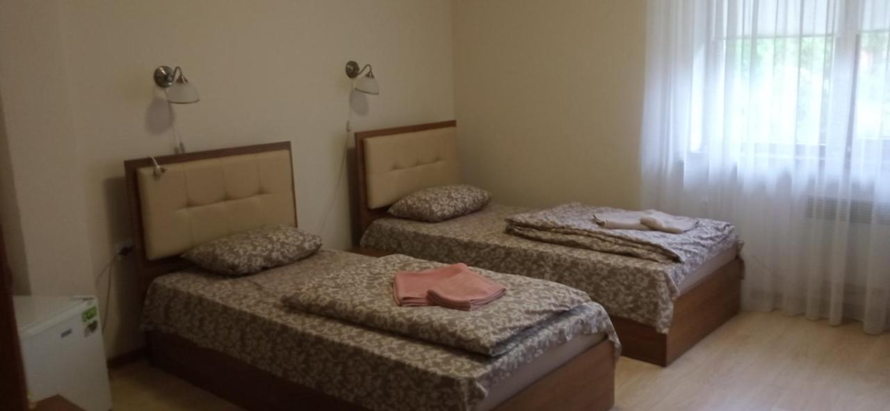 Згадка Hotel Truskavets Bagian luar foto