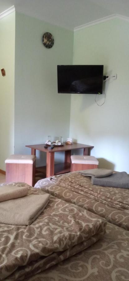 Згадка Hotel Truskavets Bagian luar foto