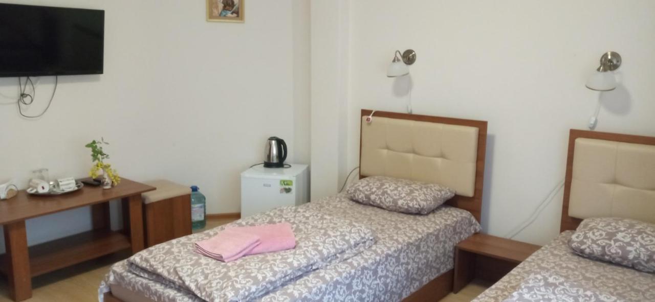 Згадка Hotel Truskavets Bagian luar foto