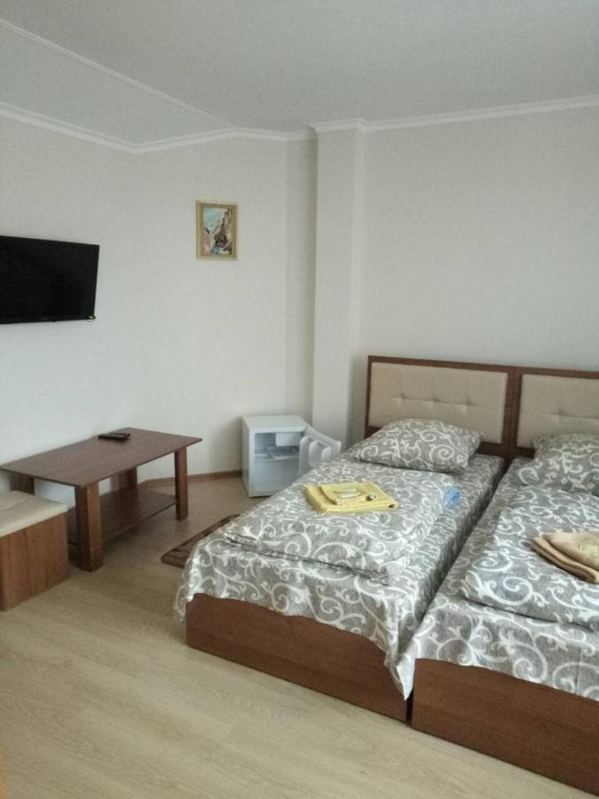 Згадка Hotel Truskavets Bagian luar foto