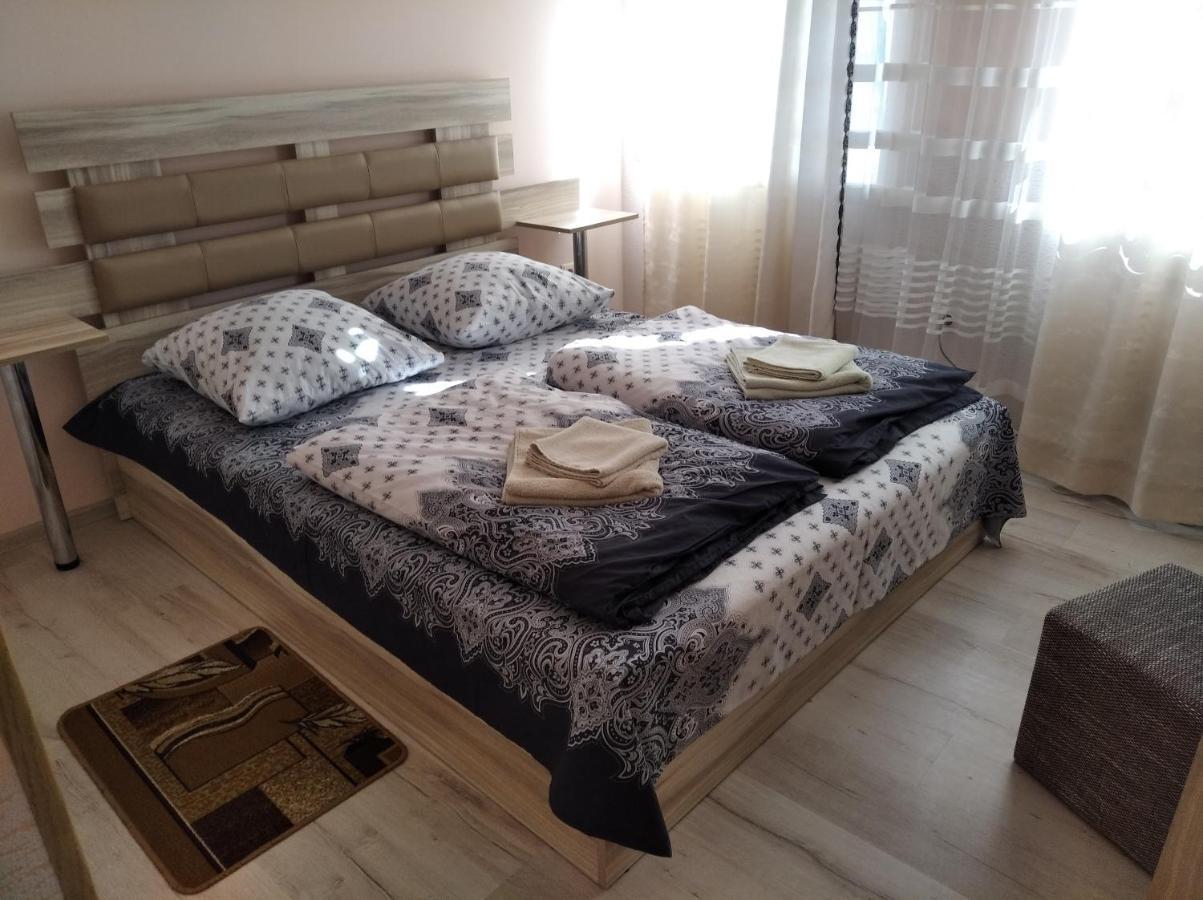 Згадка Hotel Truskavets Bagian luar foto